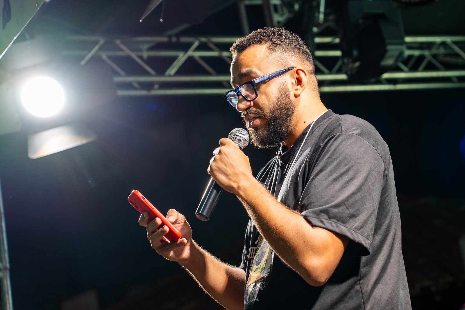 Momento de apresentação no Rock Sertão